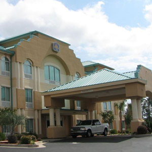 View BEST WESTERN PLUS Blue Angel Inn in Pensacola, FL